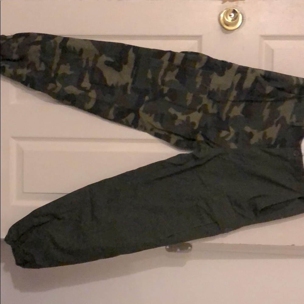 Camouflage pants